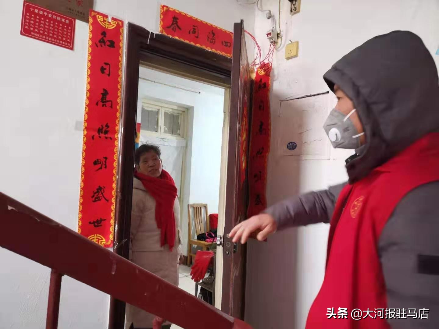 阻击疫情：前王庄居组的*党**员真棒