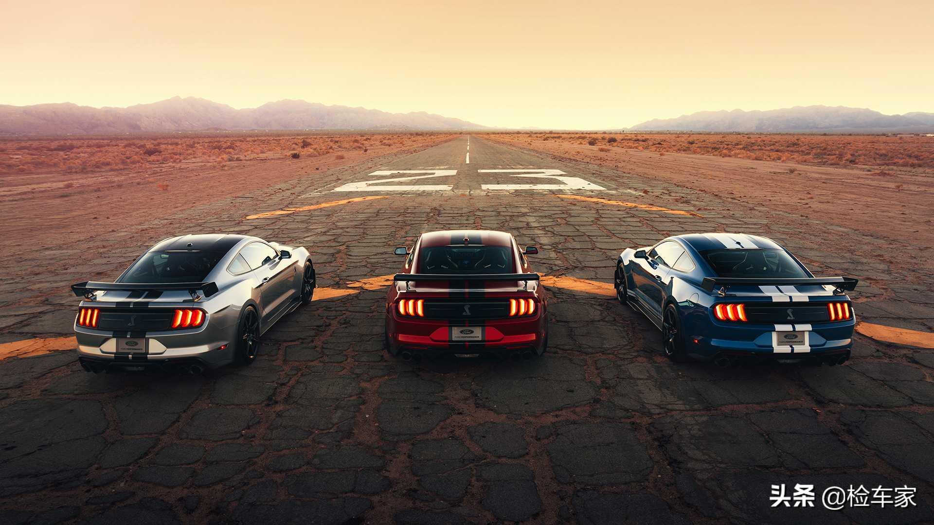 福特野马试驾平民级,25万左右买哪年的福特野马