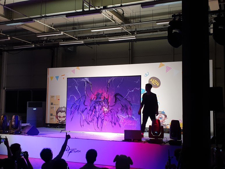 dnf闊╂湇鎵嬫父8.3,闊╂湇dnf鎵嬫父8.3