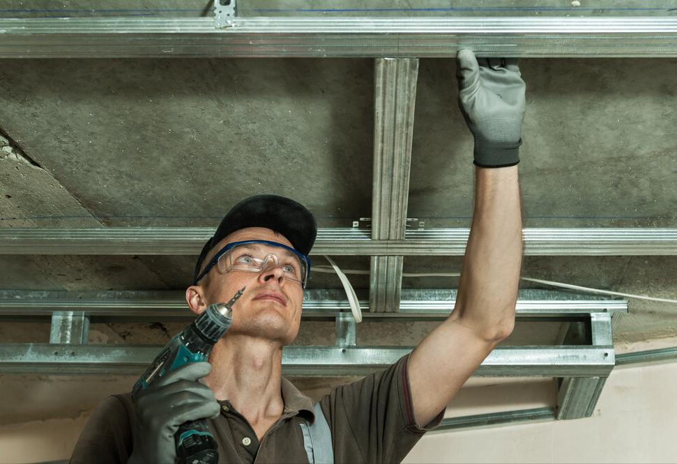 装修吊顶时应注意什么事项,房子装修扣板吊顶应该注意什么