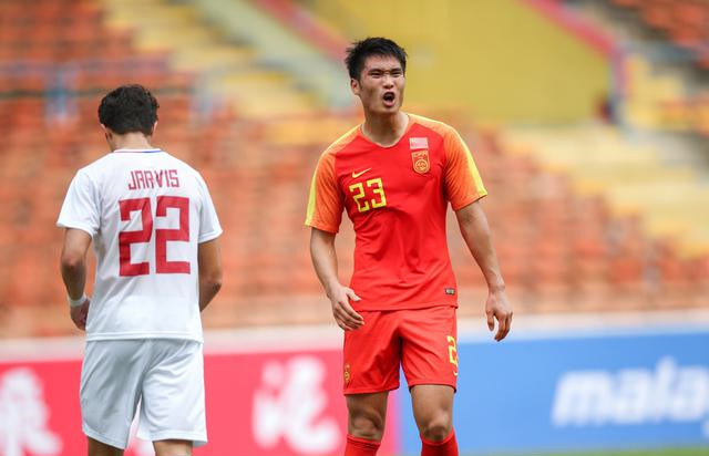 奥预赛连爆冷门！东亚劲旅被鱼腩逼平，超级弱旅攻破韩国球门