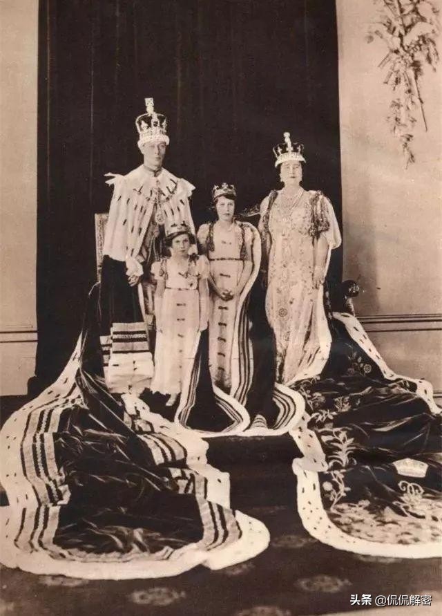 玛格丽特公主年轻照,玛格丽特公主和伊丽莎白女王