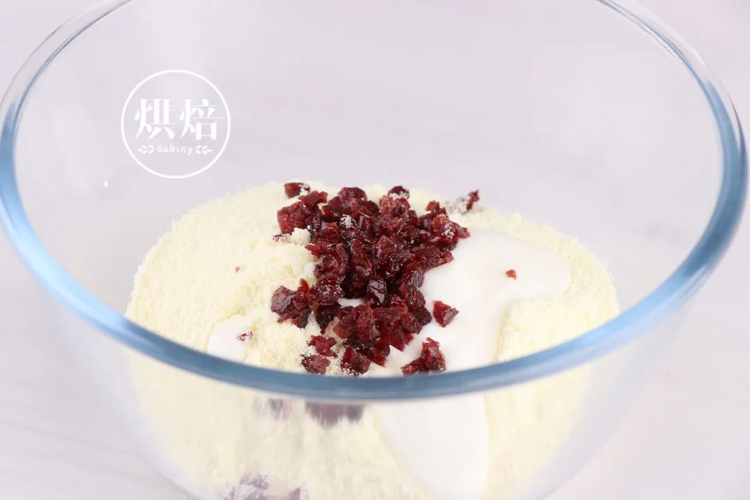 ​家里奶粉喝不完把它做成酸奶片酸酸甜甜巨好吃健康无添加