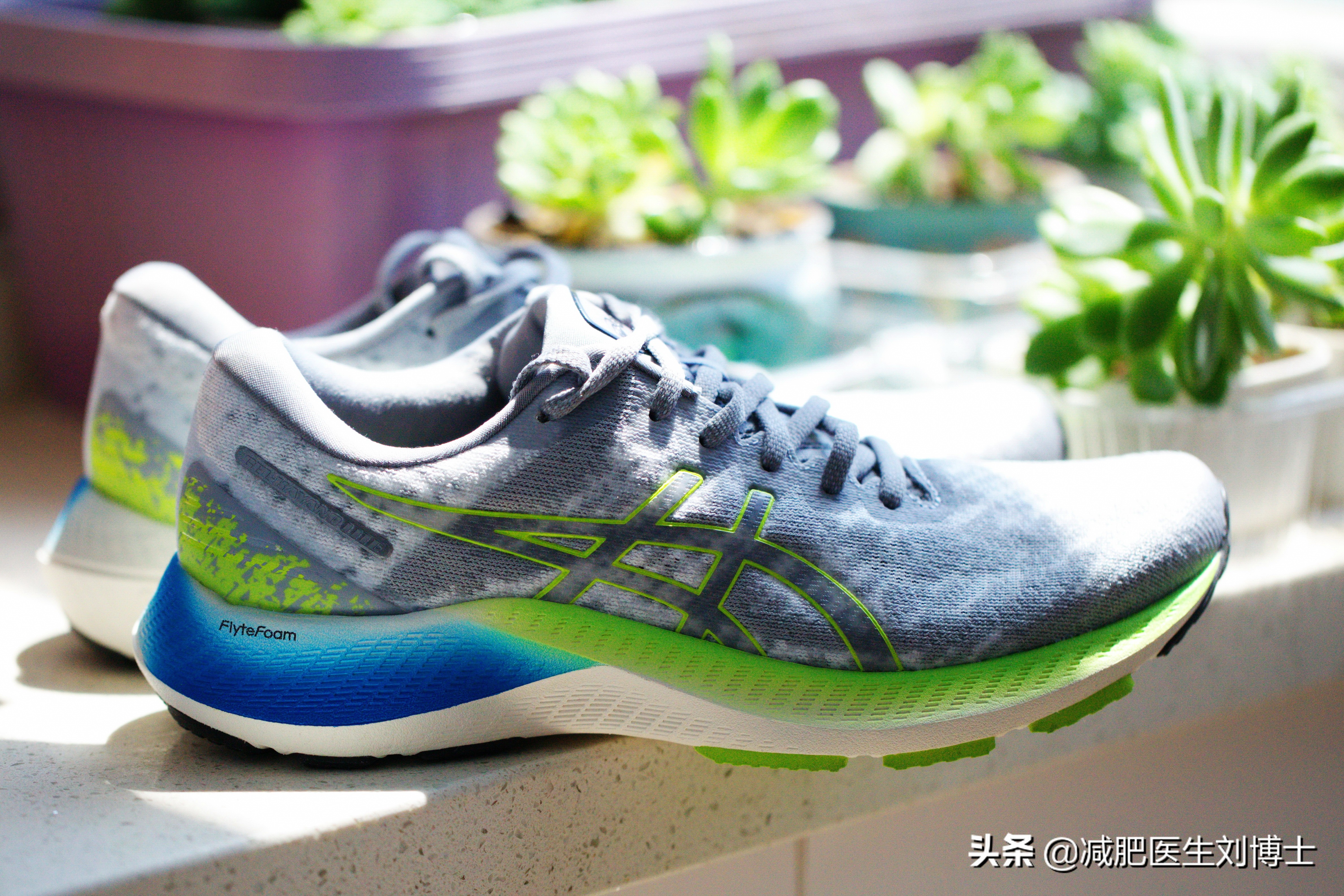 比较推荐的几双入门级跑鞋,公认脚感最好的10双跑鞋