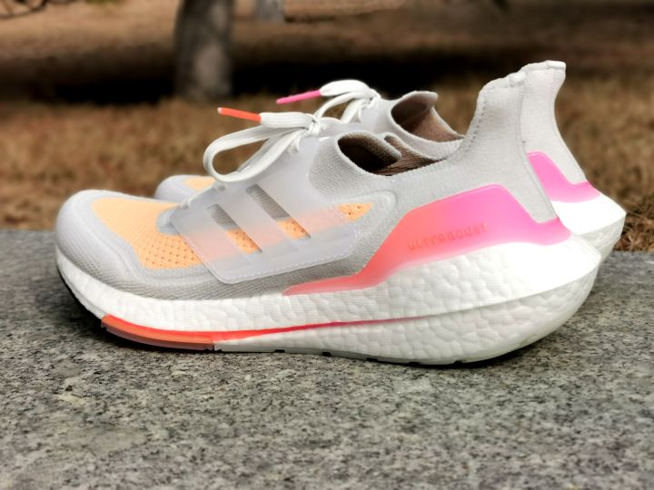 既能跑步又能上街的运动鞋