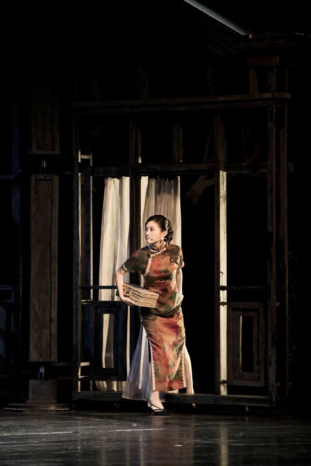 春夏值得入手的10款鞋子,秋天最时髦好穿的鞋这4双必买