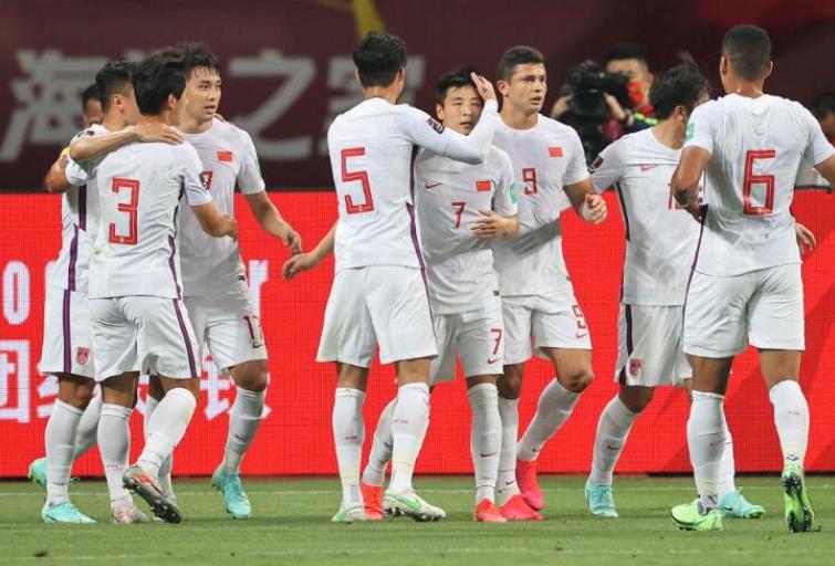 国足0-3不敌澳大利亚首发阵容,国足将对战澳大利亚首发阵容