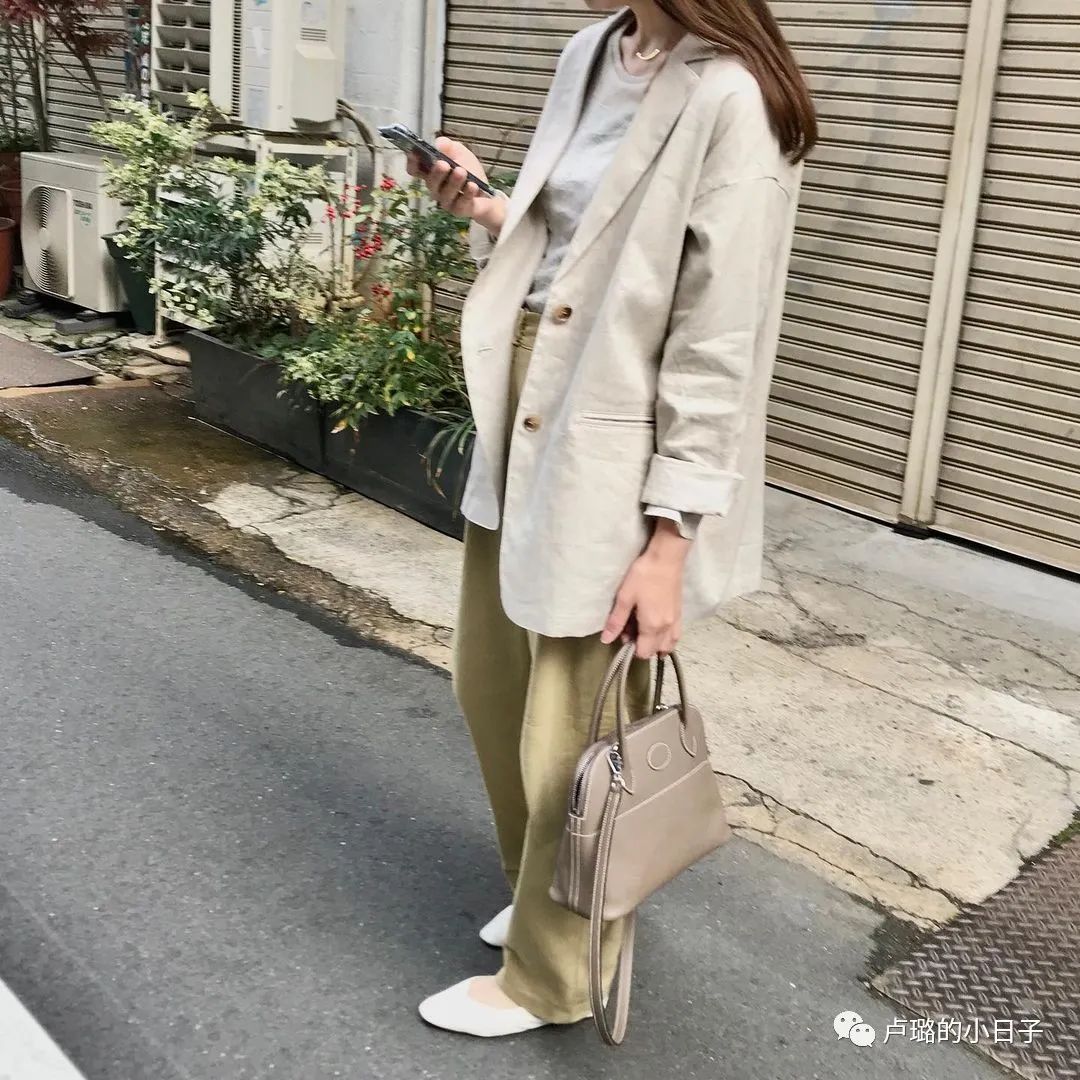 买爱马仕的普通款还是经典款,爱马仕三个经典款