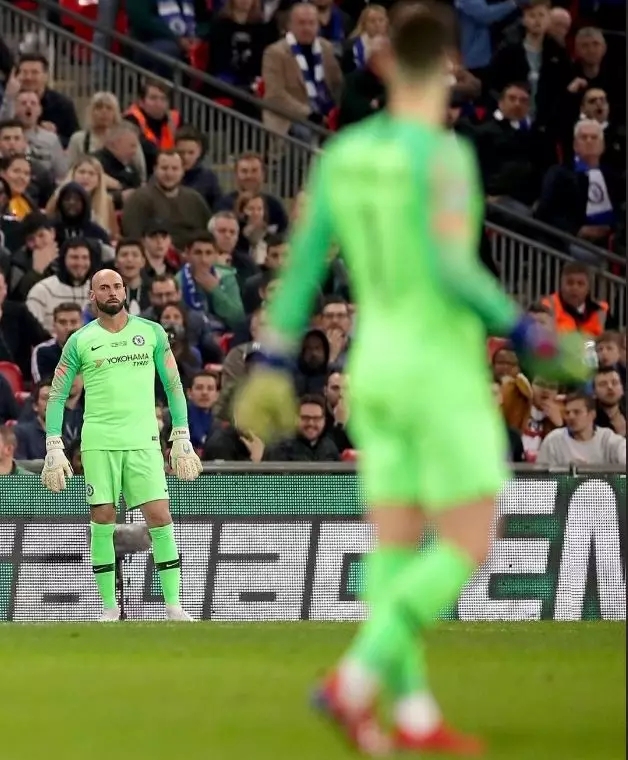 他曾是世界上最贵的门将,世界上排前五最狠的门将是谁