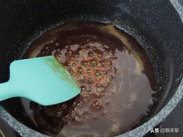 教你做网红零食海苔夹心脆，酥脆好吃不粘牙，酱汁的做法是关键