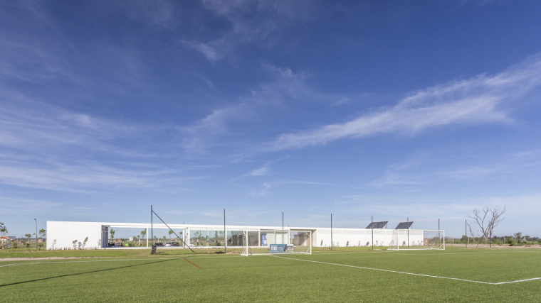 阿根廷阿尔瓦雷斯俱乐部,阿根廷足球俱乐部