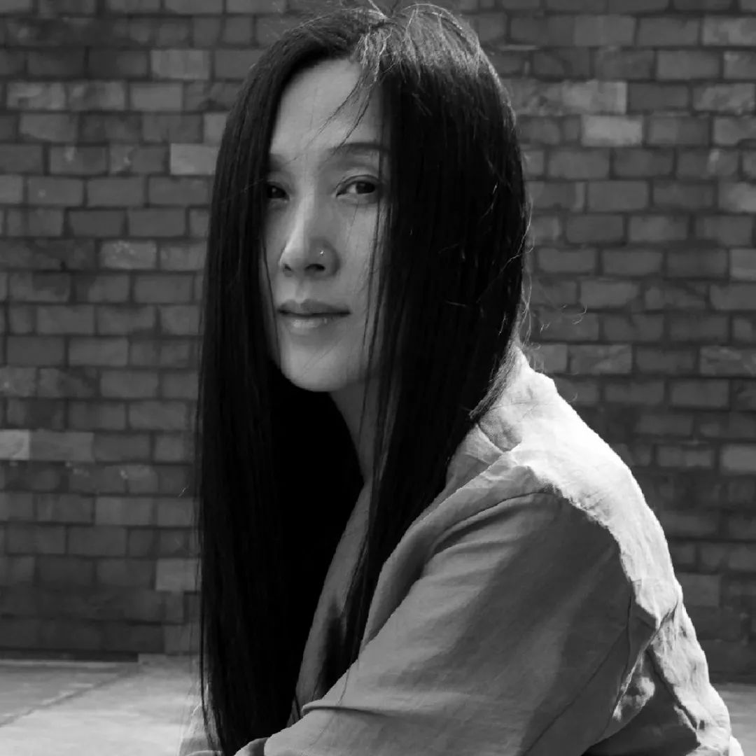 “气”是虚无，也是速度——访独立设计师UmaWang