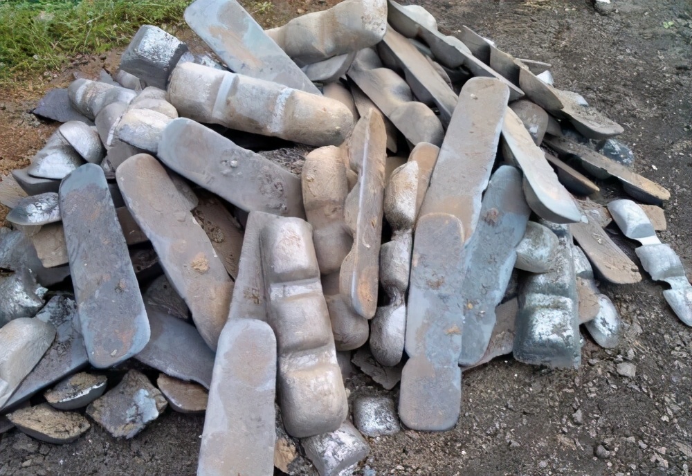 钢铁是怎样从矿石炼出来的,矿石是怎么成为钢铁