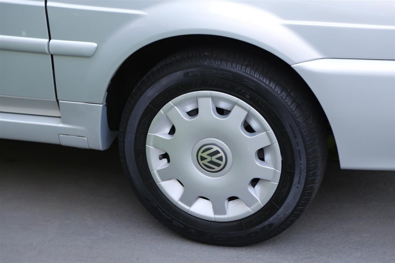 2010年二手桑塔纳价格,16年的二手桑塔纳值多少钱