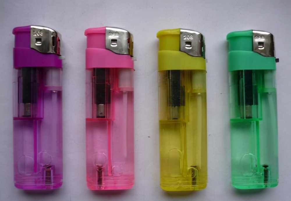 中国打火机为什么可以做到1块钱,一元打火机威力