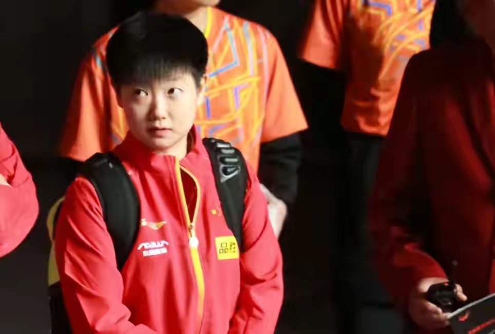 孙颖莎会成为第二个刘诗雯么,孙颖莎在国乒最困难时期的表现