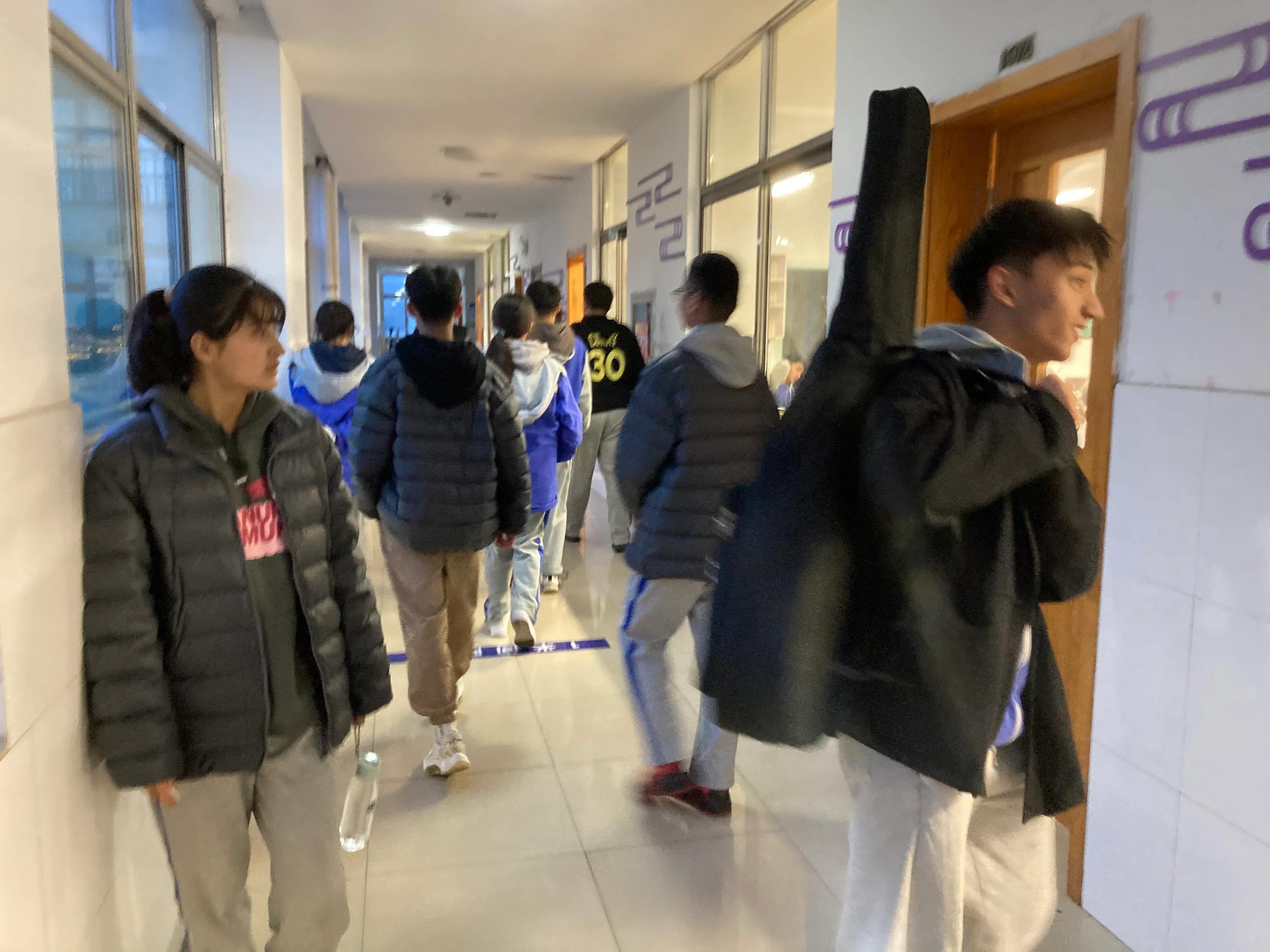 No.209,03-15 规范自身行为 养成良好习惯