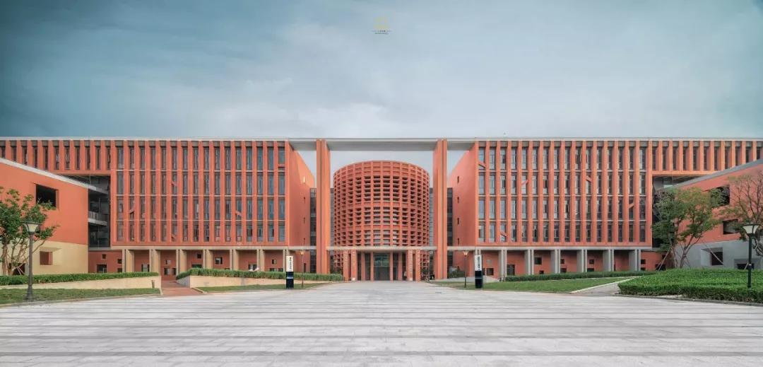 天津对称建筑物,天津各区分布图最新