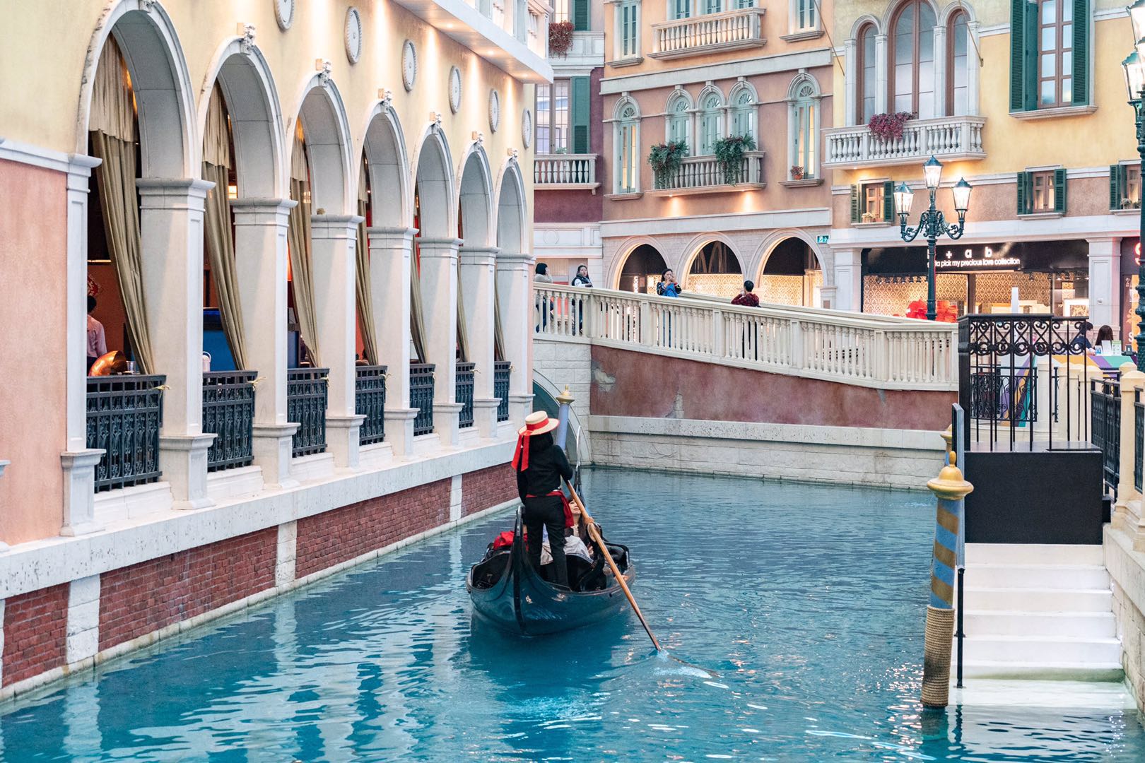 长得像欧洲的中国城市,拉斯维加斯和澳门赌城威尼斯区别