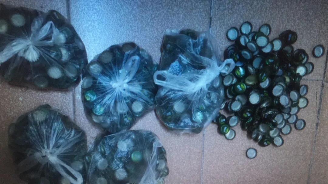 偷酒被抓法院多久会判刑,偷啤酒瓶盖违法吗