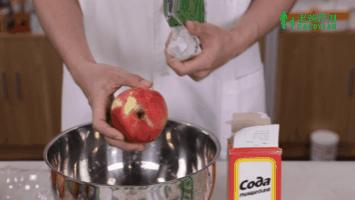 小苏打真的能洗白吗,小苏打加洗面奶洗脸的危害