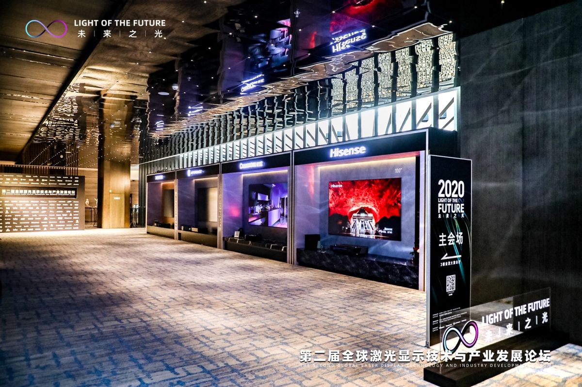 激光电视受消费者的欢迎，除了屏幕大色彩好，还更护眼