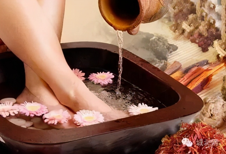 小孩脚臭怎么治疗,跆拳道小孩脚臭