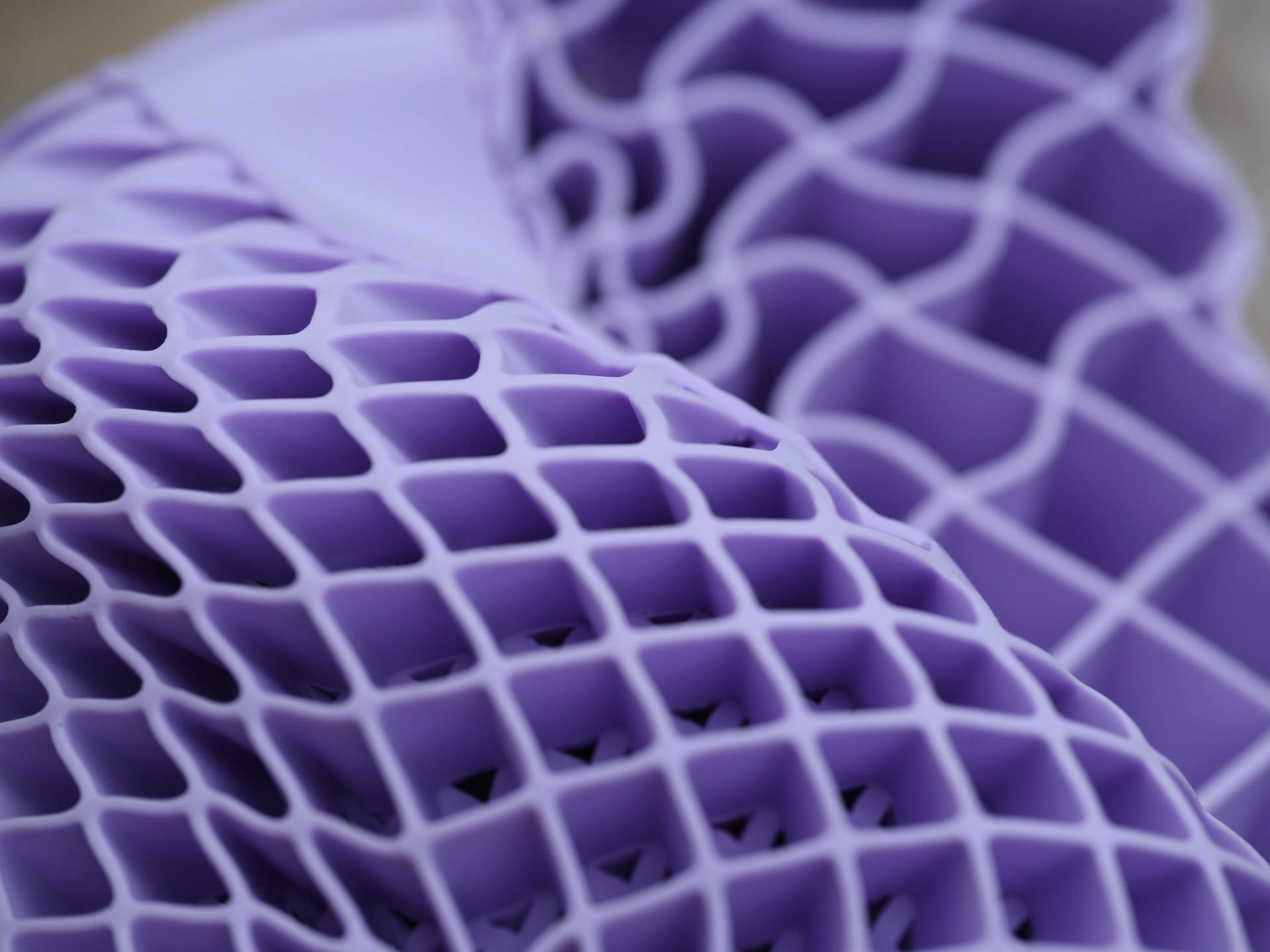 8h释压舒弹纤维枕测评,8h蜂巢枕头