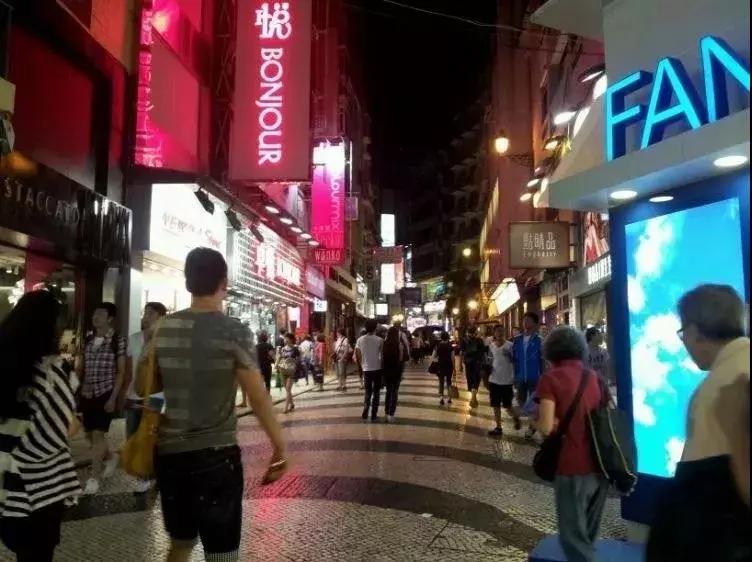 去澳门购物不能超过多少钱,去澳门买什么东西比较实惠安全