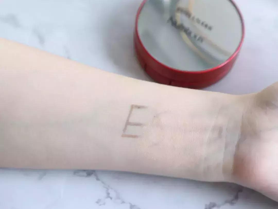 气垫推荐排行榜迪奥,迪奥和ysl气垫哪个好用