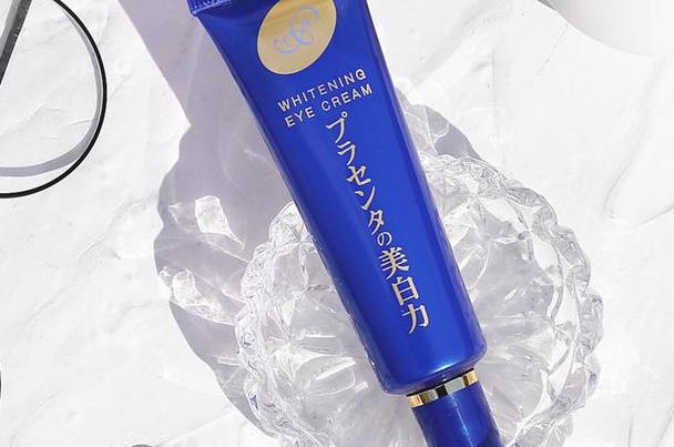 最适合18-25岁使用的口碑眼霜,35-50岁最适合的眼霜平价推荐