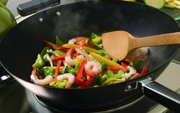 大厨教你铁锅不粘锅,大厨铁锅推荐好吃不粘锅