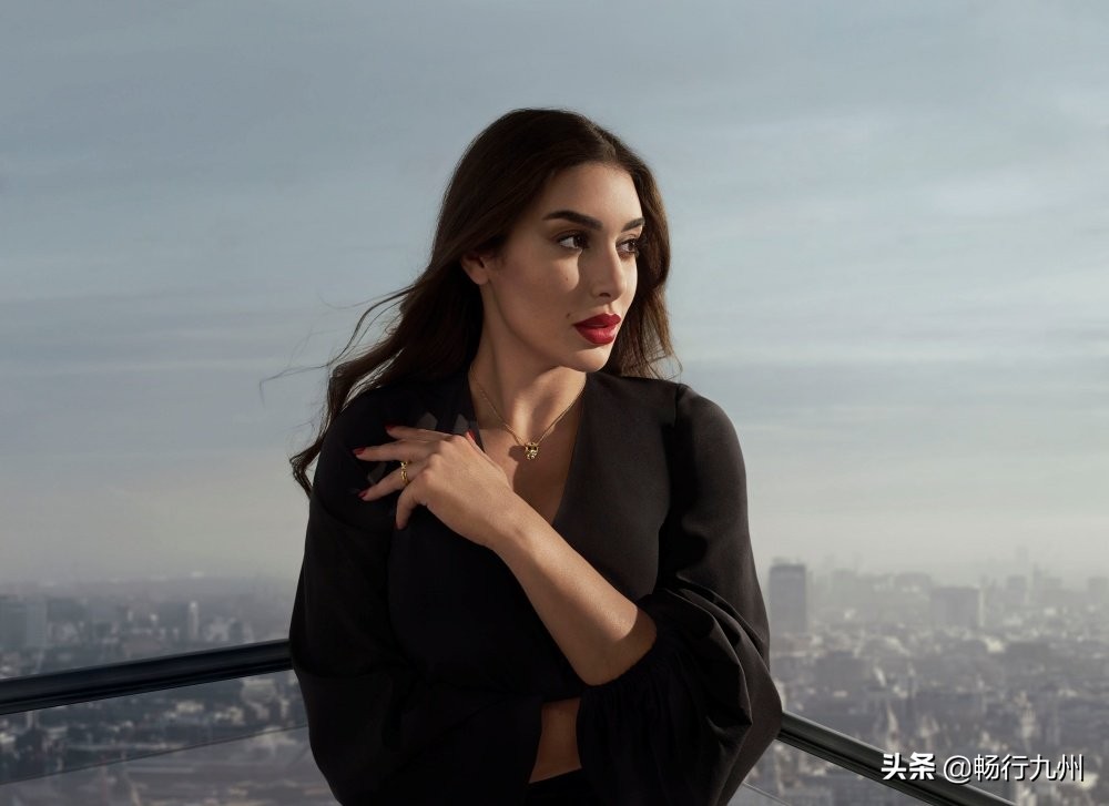 cartier满钻猎豹手镯,卡地亚猎豹款手镯