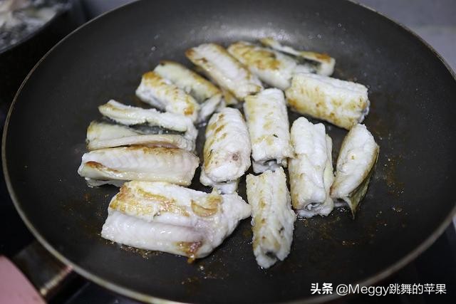 再也不吃外面的饭菜,做得最好吃的鳗鱼饭