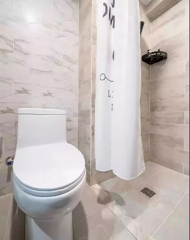 卫生间没窗户换气设计,卫生间没窗户怎么解决采光