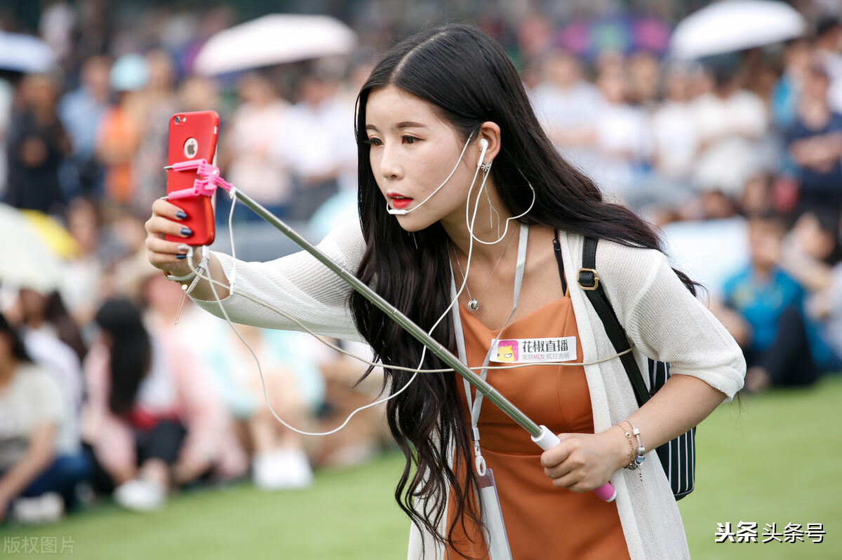 直播最简单赚钱方法,直播如何赚钱赚得快