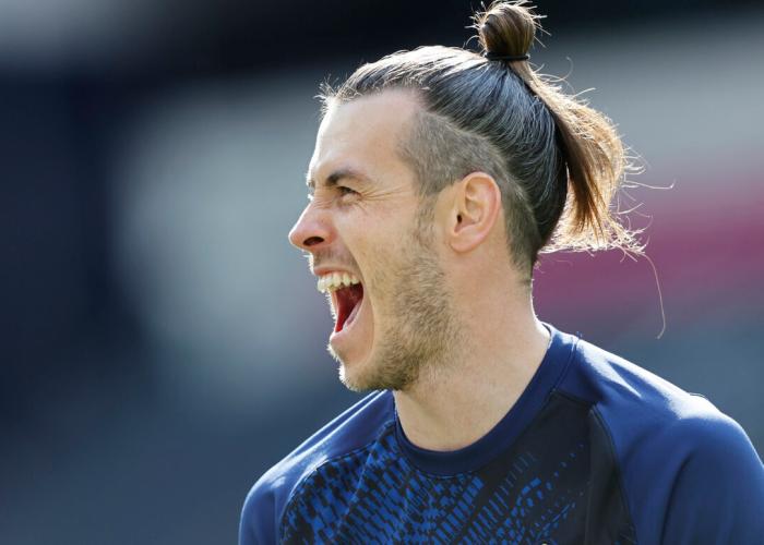 穆帅离开热刺前与球员促膝长谈,热刺客场不敌曼联终结穆帅三连胜