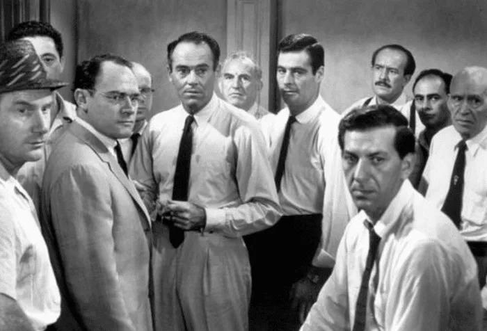 世界十大灾难片电影排行榜,世界最恐怖电影十大排行榜