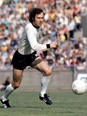 实况足球绿茵精选,实况足球2020绿茵传奇怎么编辑