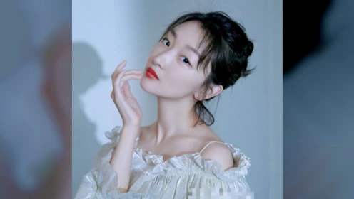 周冬雨谈父母哭了,周冬雨少年的你落泪