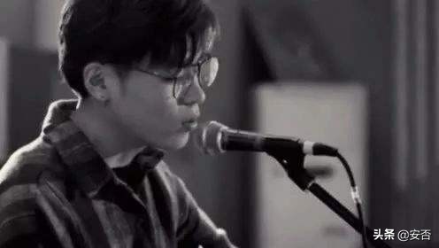 隔壁老樊写给其他人的歌曲,隔壁老樊在你的生命中留下阳光