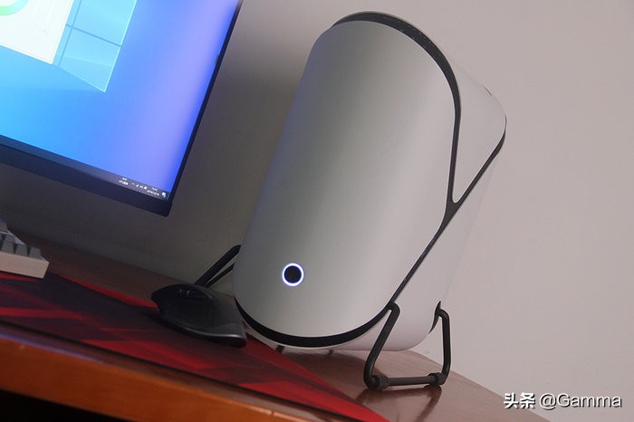 综合性能最好的itx机箱,安钛克itx机箱分体式水冷案例