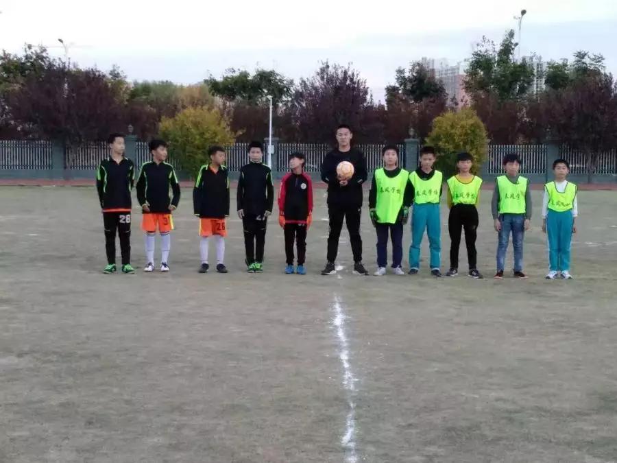 幸福小学举行校园足球联赛,邓州市校园足球比赛
