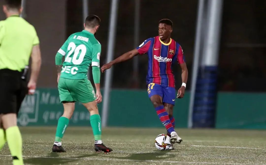 巴萨小将首秀,巴萨小妖大爆发