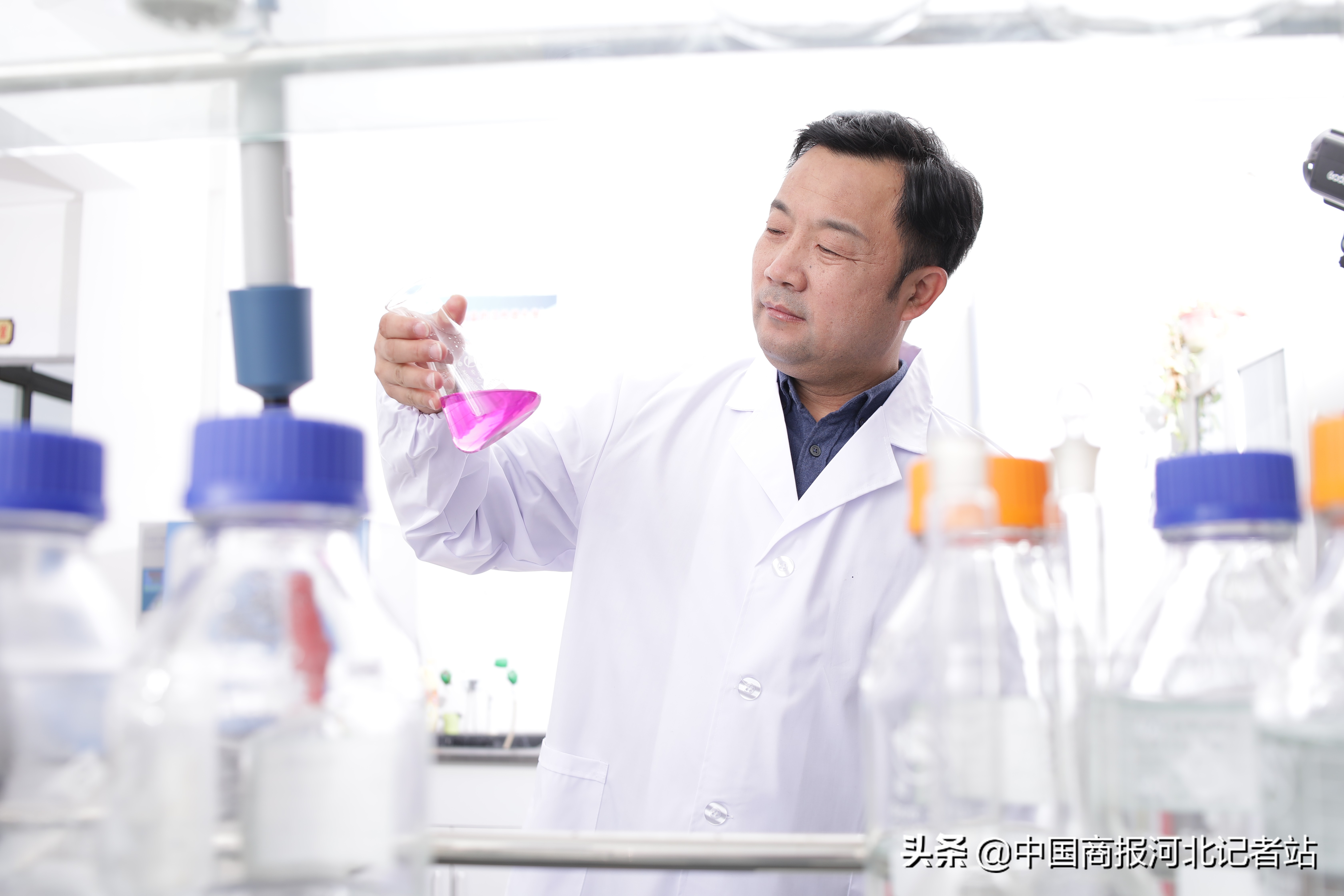 打造科学家的企业家精神实现养殖产业颠覆性创新发展中科康源生物技术有限公司董事长张东远的伟大梦想