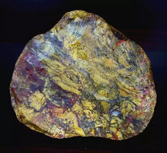 云南石林彩玉,云南新玉