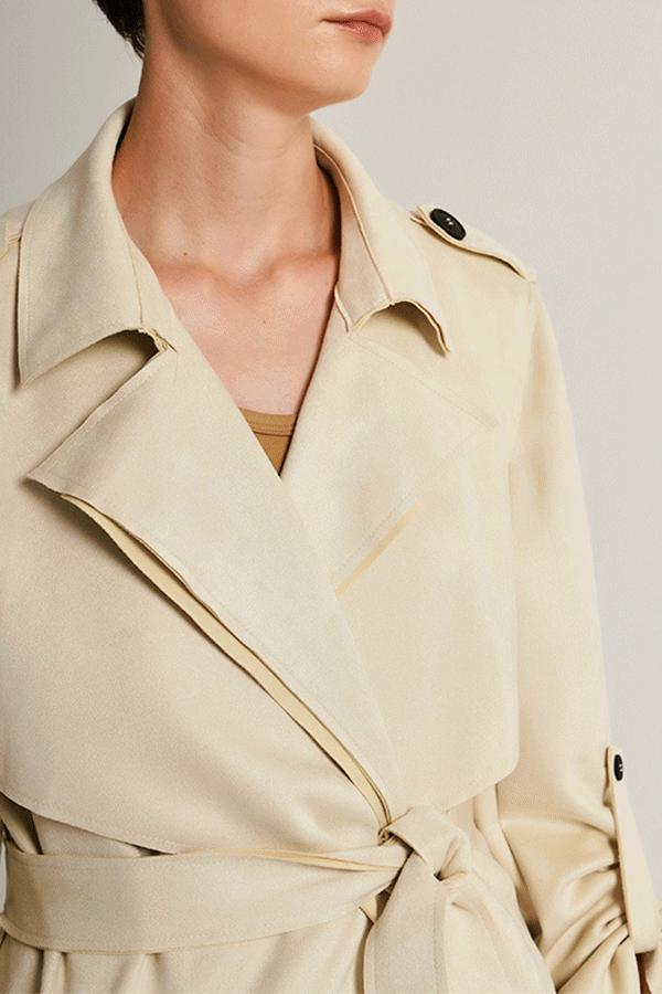 风衣英伦风短款麂皮,英伦经典格子风衣