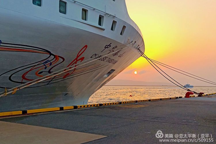 广岛长崎核爆后场景,日本长崎迷人夜景