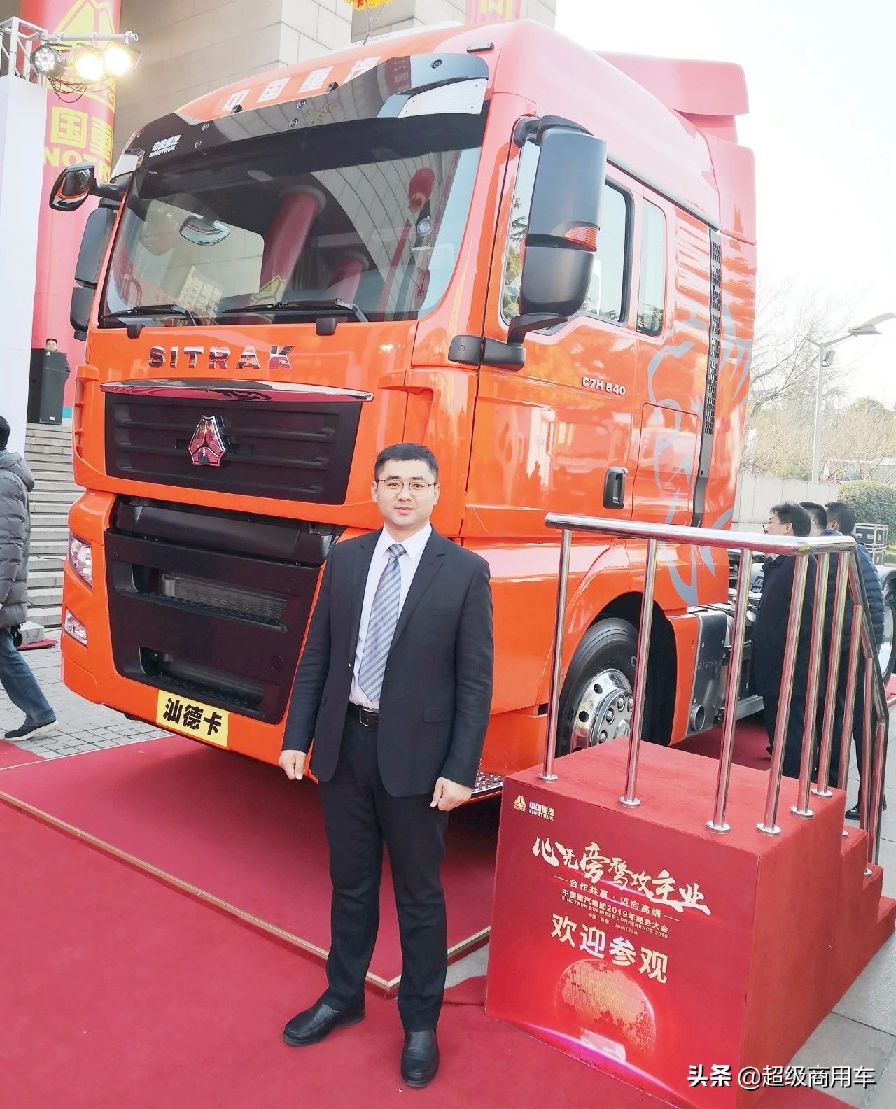 南京豪卡沙昆:渣土车市场推进以养代修要全方位去为用户着想