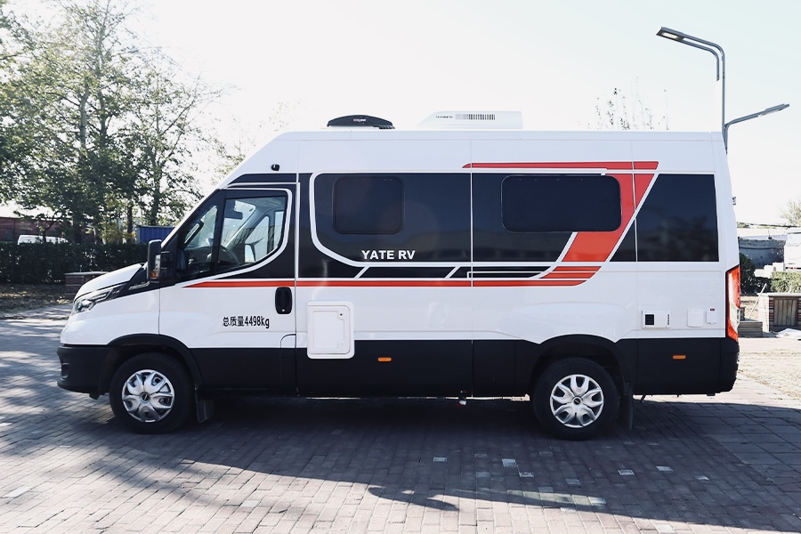 亚特NAJA进口依维柯底盘B型房车亮相，不仅仅是换了底盘